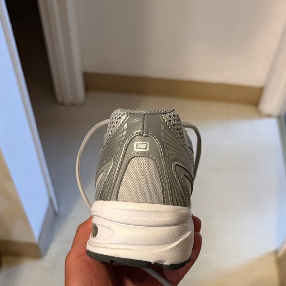 New Balance Silver Mens 740 - Picture 5 of 11